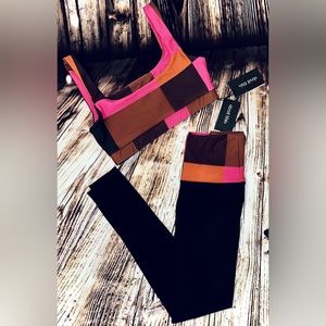 STRUT THIS || Ankle Legging + Sports Bra Matching Set in Tile - SZ XS/M ✨NWT✨